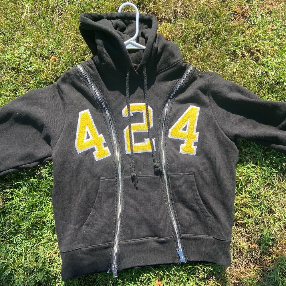 A Boogie With The Hoodie - Hoodie '424'